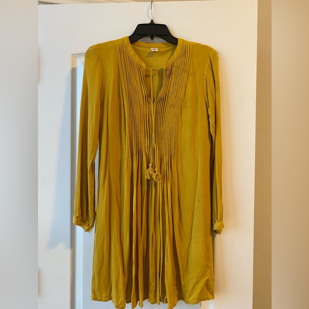 Dress long sleeves short